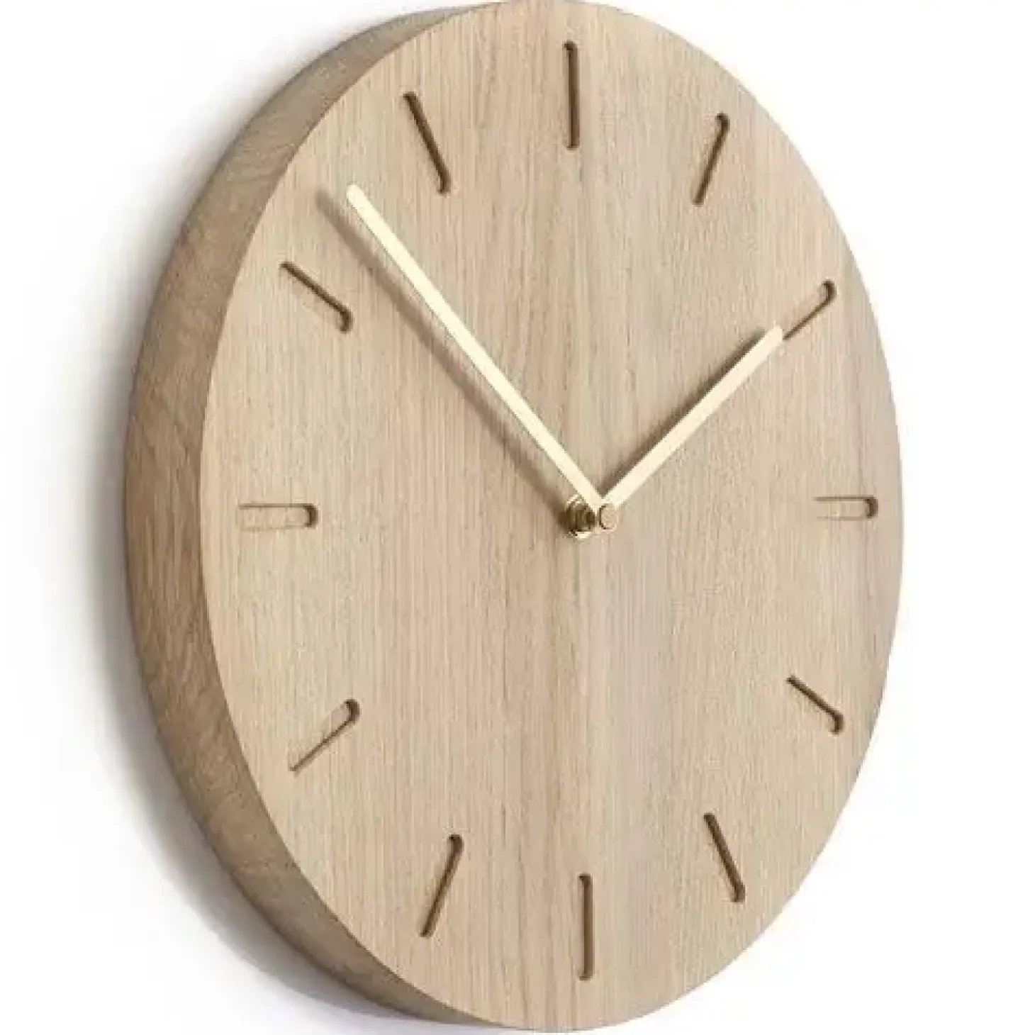 Applicata - Vægur - Watch:Out - Eg og messing viser - 32x3 cm