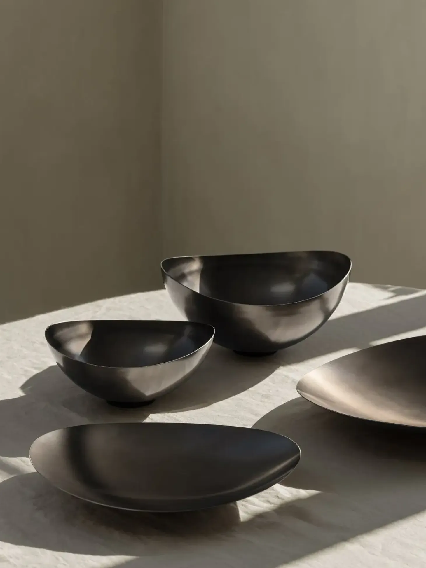 Blomus - Bowl, S - ONDEA - Burned Metal, metallic finish