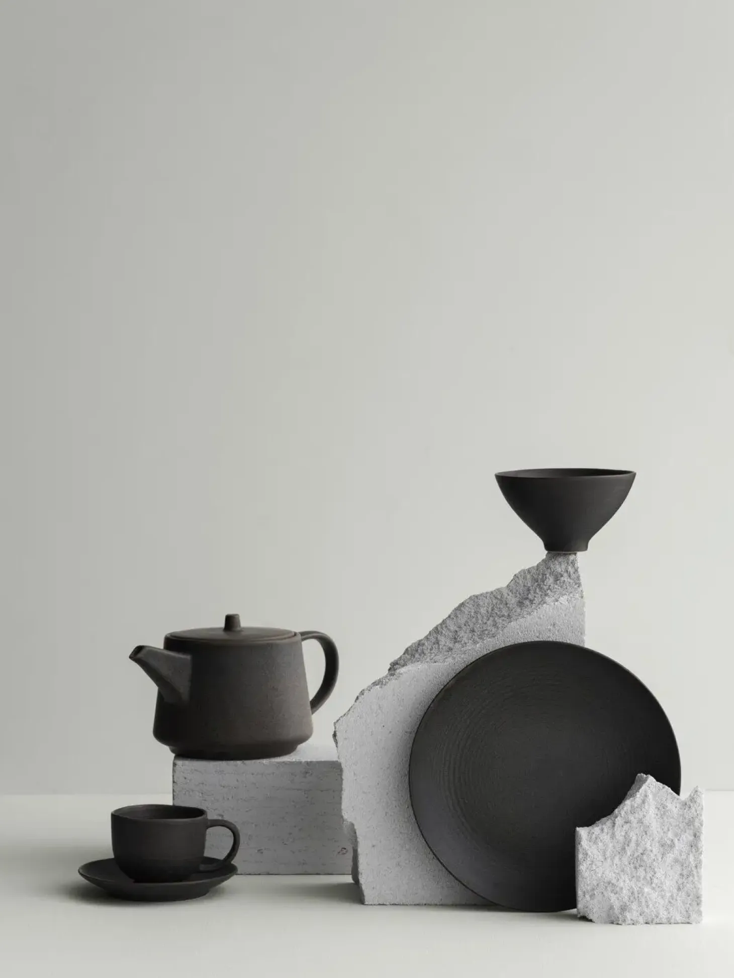 Blomus - Dessert Plate - Espresso - KUMI