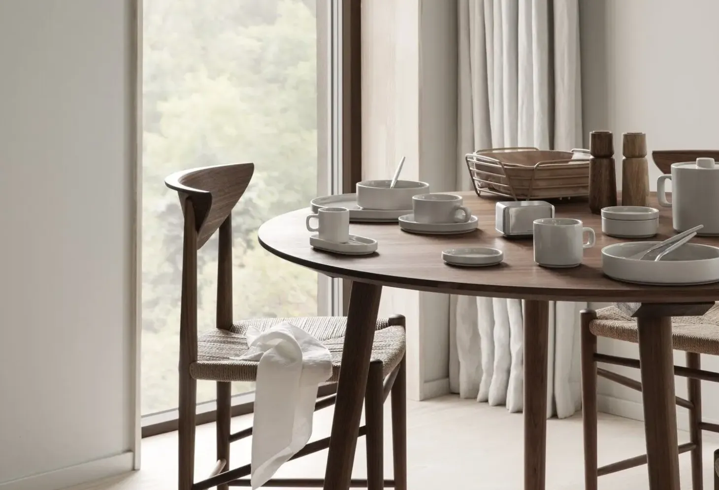 Blomus - Plate - Moonbeam - PILAR