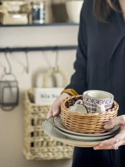 Bloomingville - Karine Tallerken, Grøn, Stentøj - Sæt af 4 stk./Pris pr. tallerken
