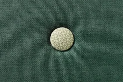 By KlipKlap børnestol - KK Kids chair XL - Dyb grøn med lysegrøn knap
