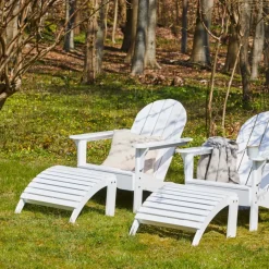 Cinas - Adirondack sæt i hvid bestående af havestol med tilhørende skammel