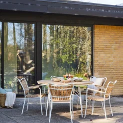 Cinas - Havebord - Ellen bord Ø130cm hvid/teak