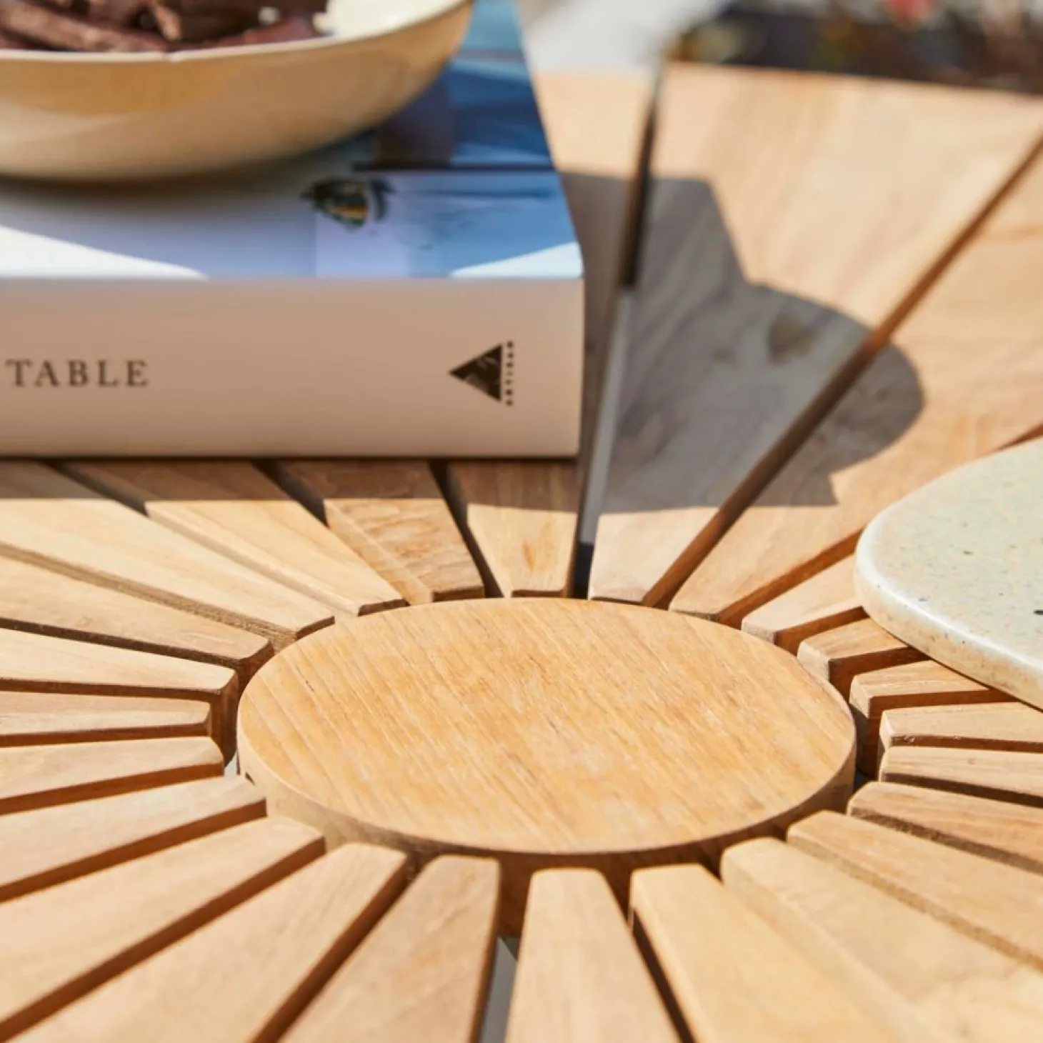 Cinas - Havebord - Ellen cafebord Ø80cm antracit/teak