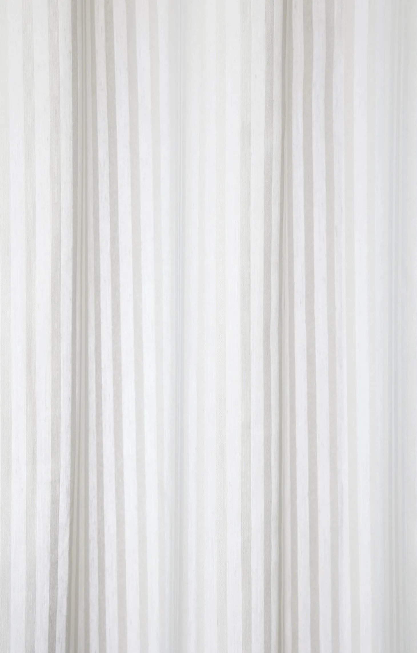 Compliments - Badeforhæng - Lines shower curtain w/eyelets 220 cm - Lys grå