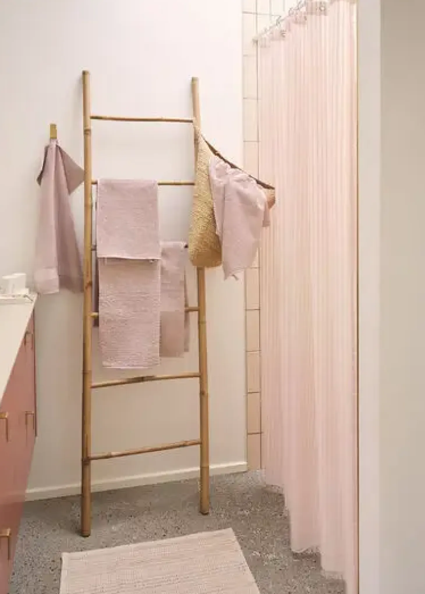 Compliments - Badeforhæng - Lines shower curtain w/eyelets 220 cm - Rose
