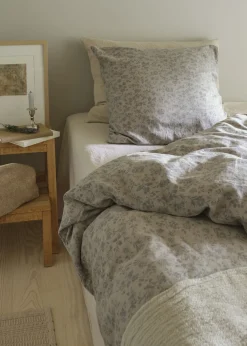 Compliments - Blossom Bed Linen - 140x220/60x63 cm - Sand