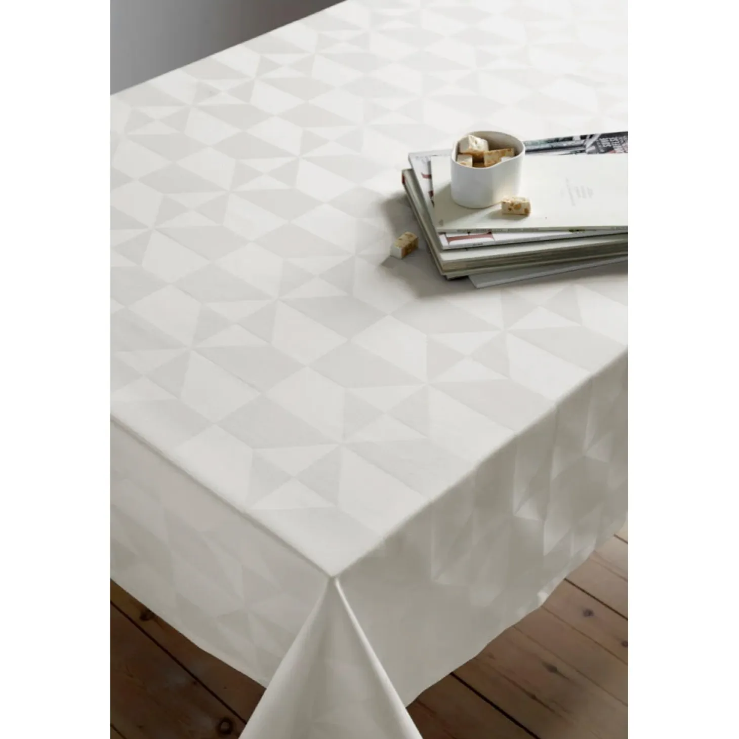 Compliments - Bordløber - Wind Damask 50x140 cm - Cream