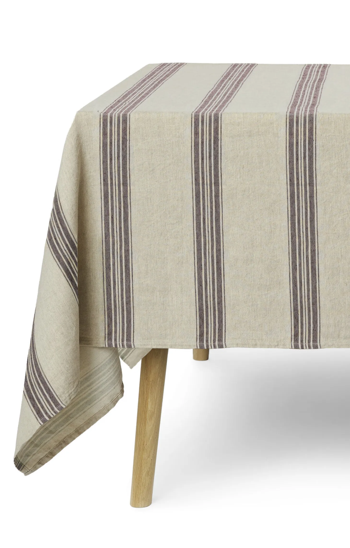 Compliments - Dug - Arles Table Cloth 150x250 cm - Plum