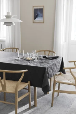 Compliments - Dug - Wind Damask 160x220 cm - Grå