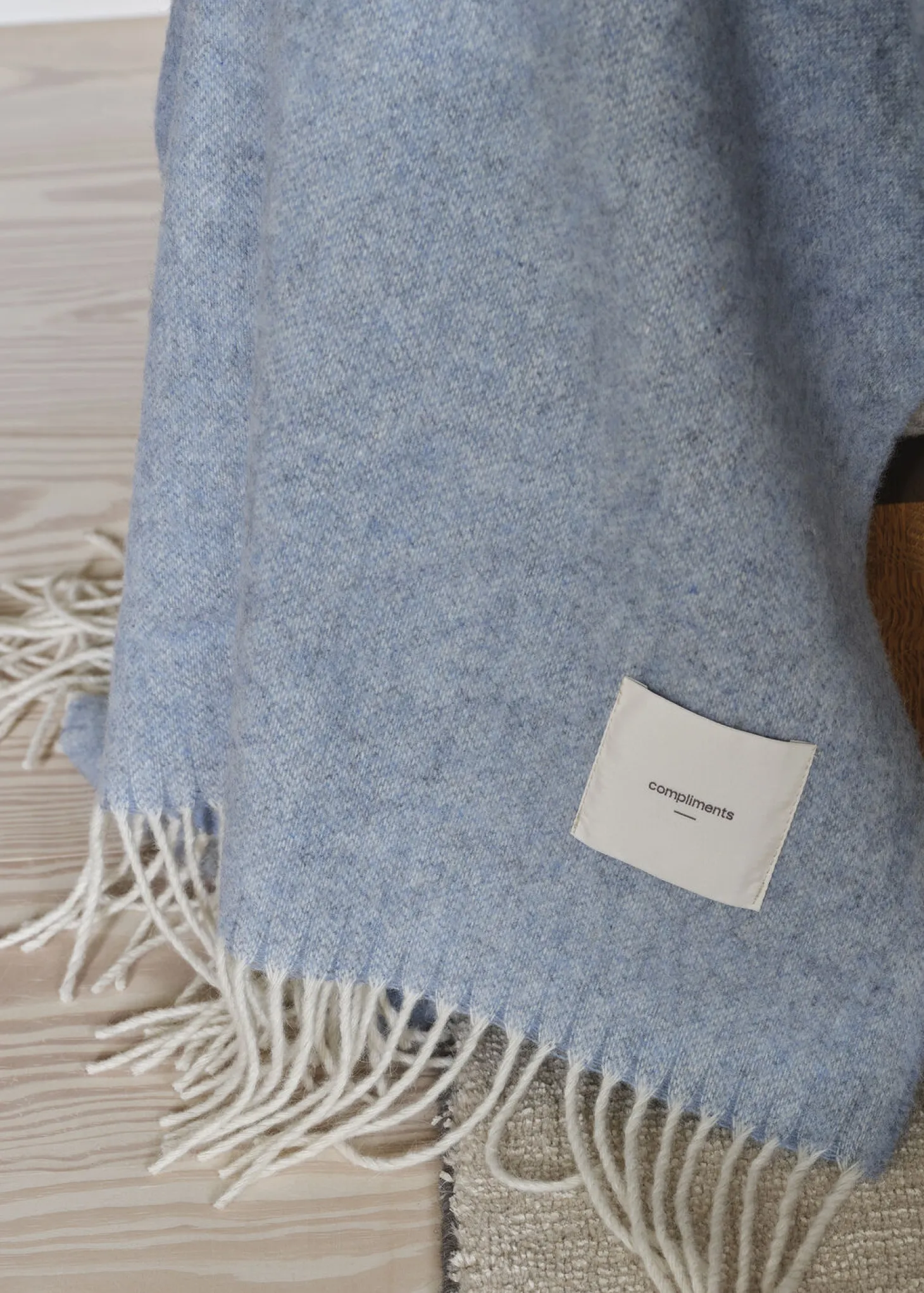 Compliments - Plaid - Waves Throw - 140x200 cm - Mineral blue