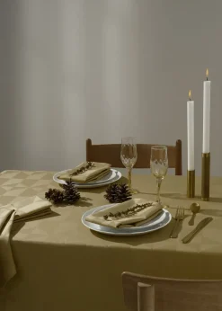 Compliments - Wind Damask Table Cloth 150x350 cm - Messing