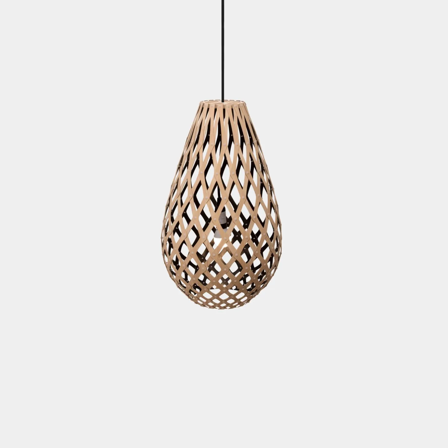 David Trubridge - Koura Ø 50 cm - Sort/natur