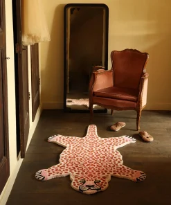 Doing Goods - Pink Leopard Gulvtæppe - Large - 150x88x2 cm