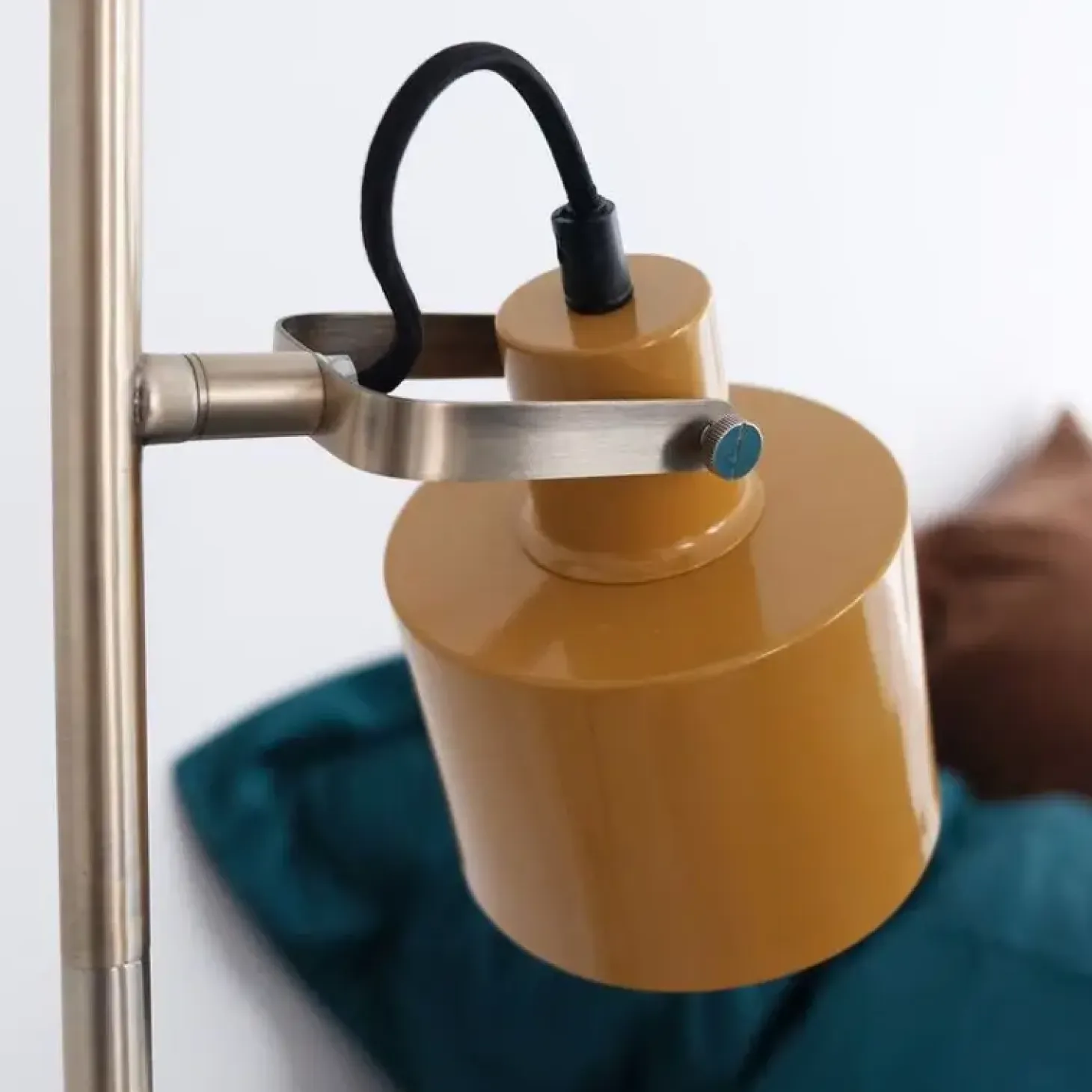 Dyberg Larsen - Ocean Gulvlampe - Karry/Turkis, 160 cm