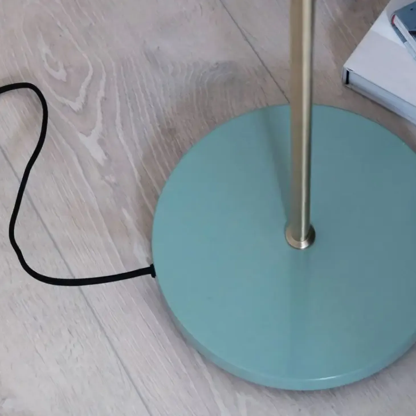 Dyberg Larsen - Ocean Gulvlampe - Karry/Turkis, 160 cm