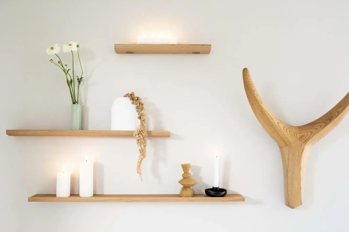 Ekta Living - Hylde - Floating Shelf - Olieret Eg - 72 cm
