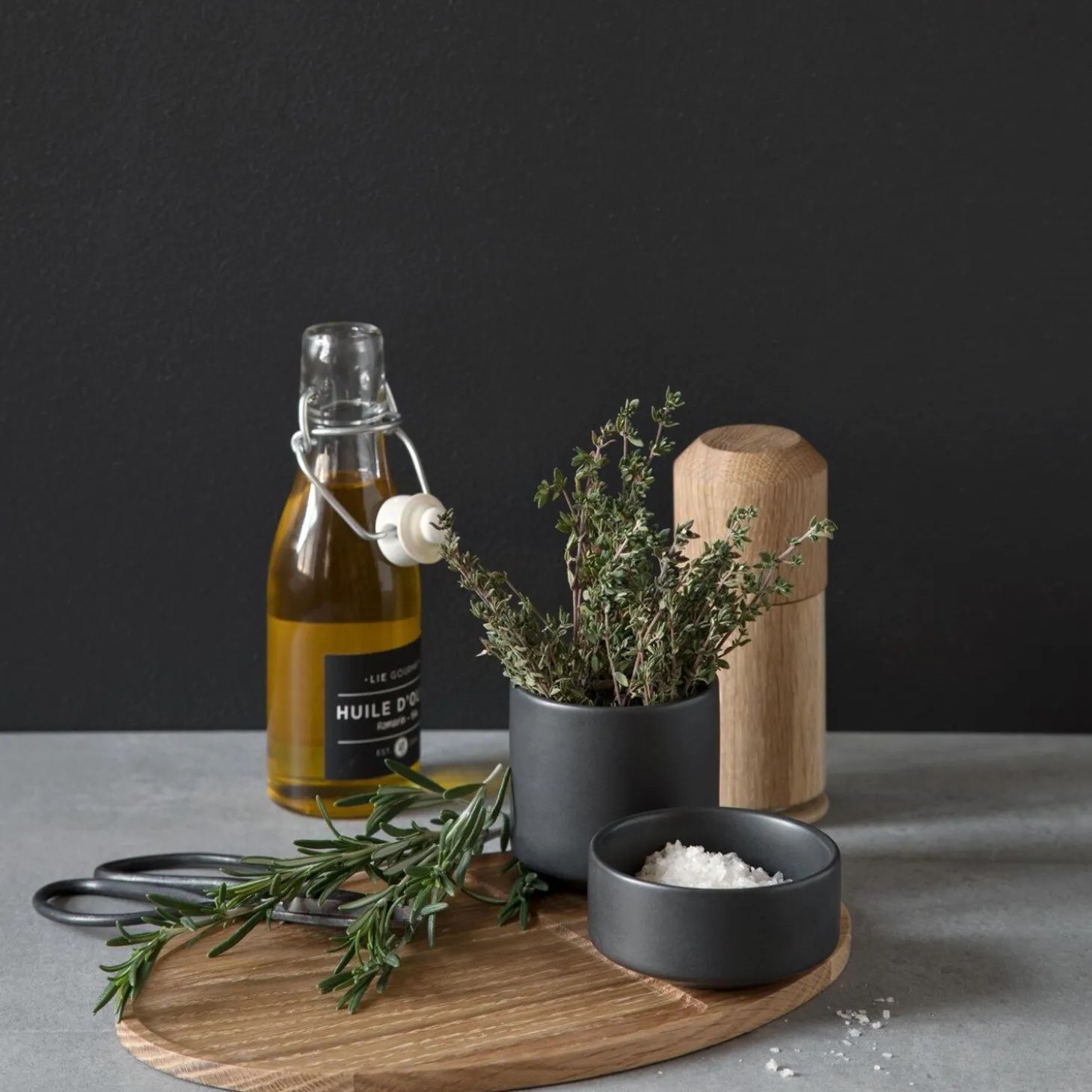 Ekta Living - Krus - "Serve Me Mug" - Lysegrå