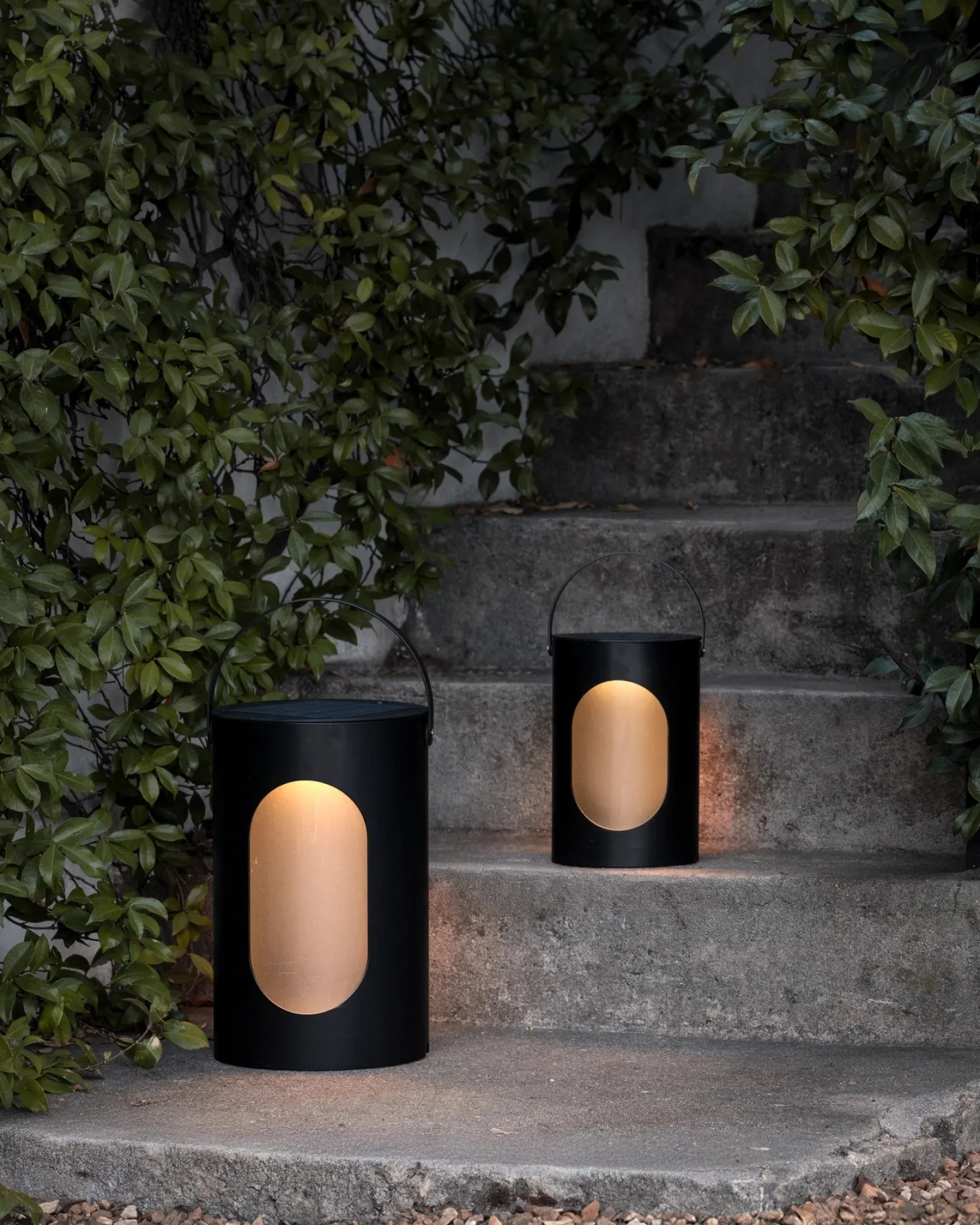 Ekta Living - Lanterne - Light House - Big - Sort