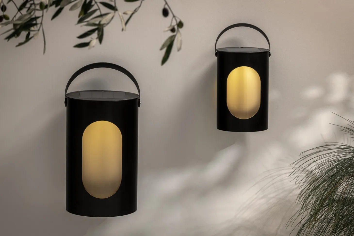 Ekta Living - Solar Down Light - Large