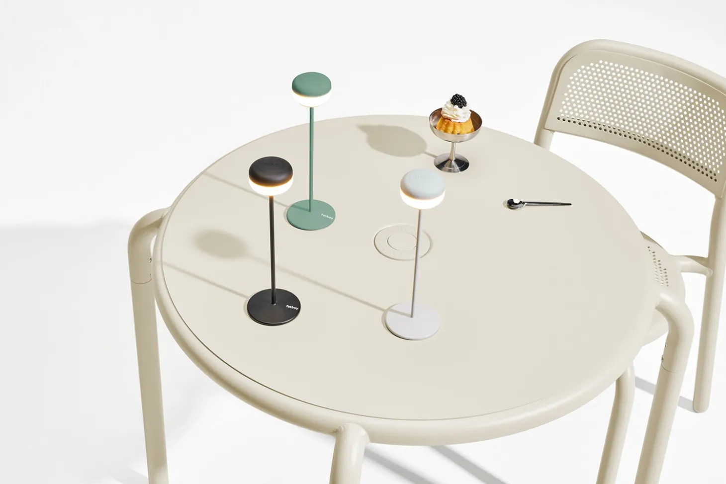 Fatboy - Trådløs Bordlampe - Cheerio - Desert