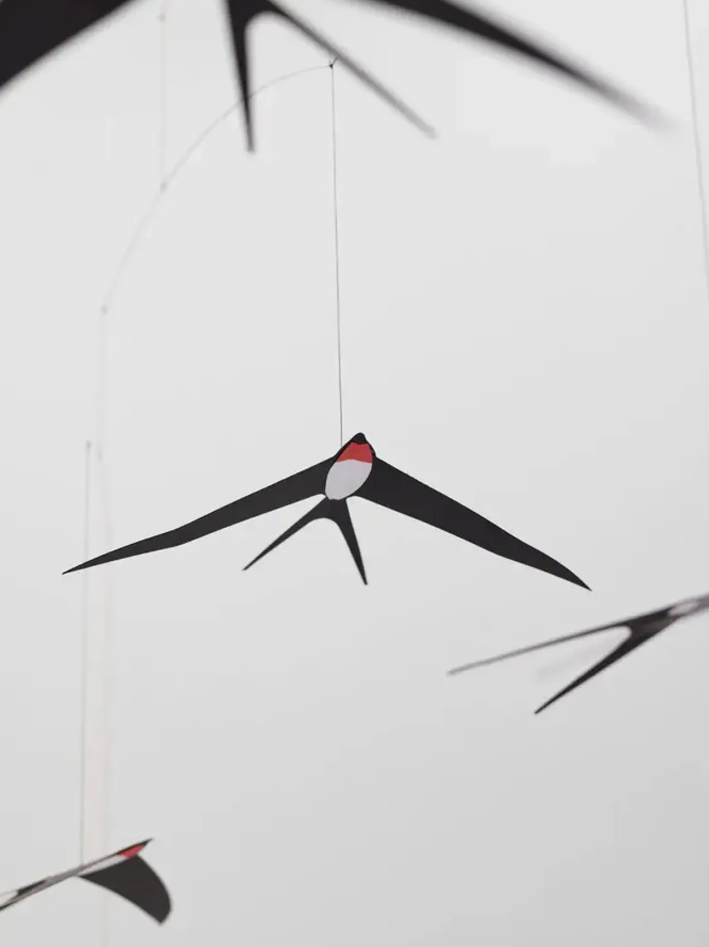 Flensted hanging art - Svale mobile 5 - (5 svaler)