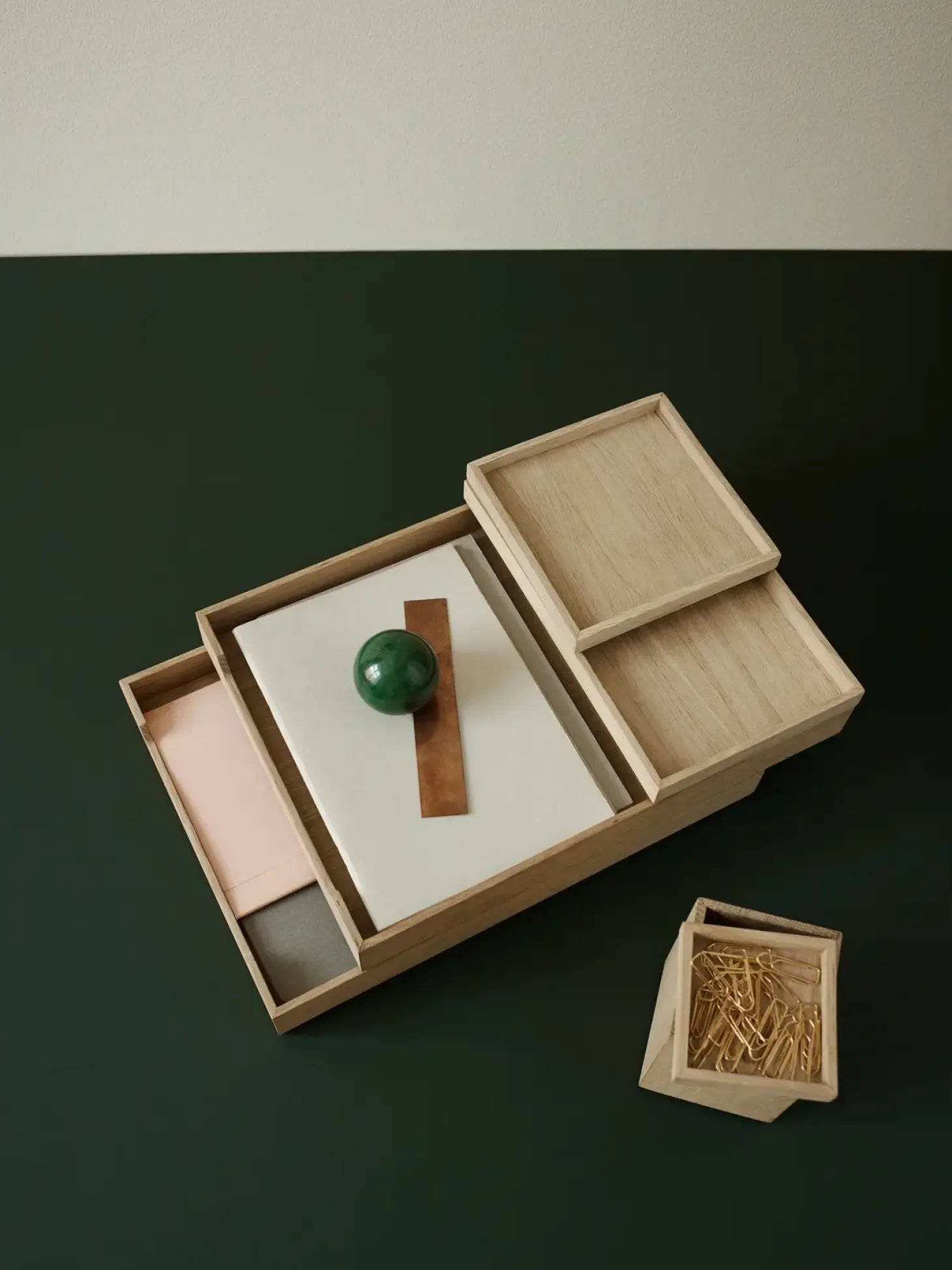 Fritz Hansen - Blyantholder - Nomad - Eg