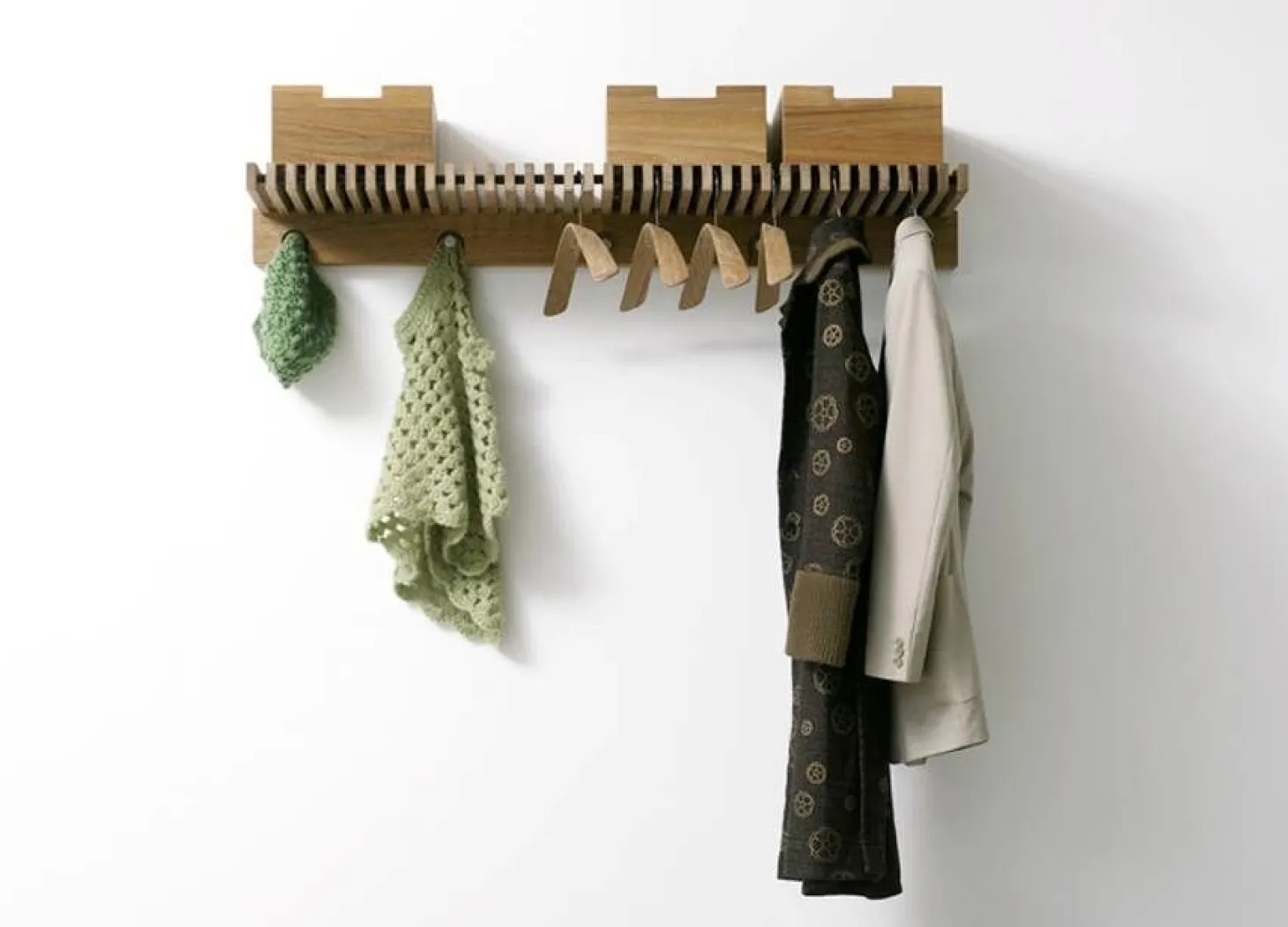 Fritz Hansen - Cutter Garderobe - teak