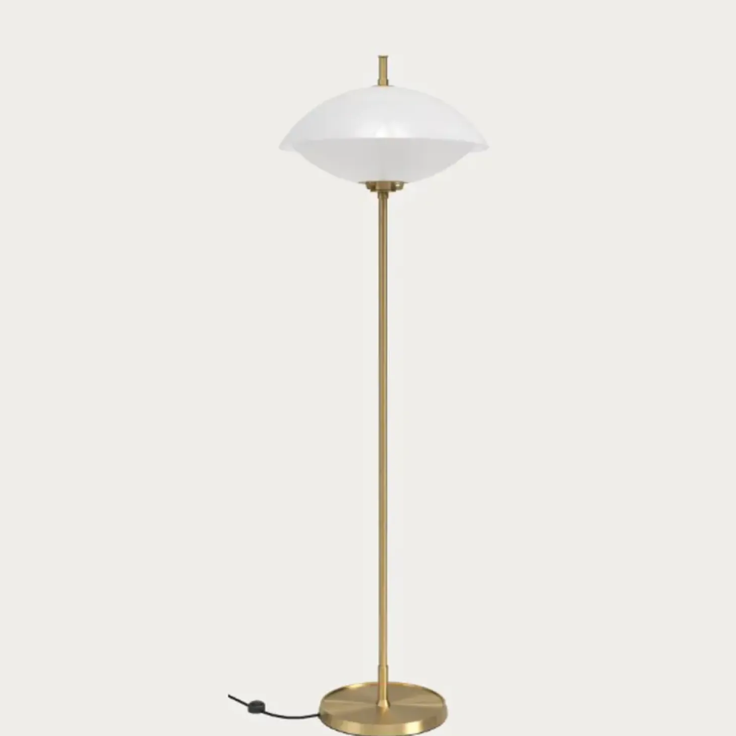 Fritz Hansen - Gulvlampe - Clam - Opal/Messing - Ø40