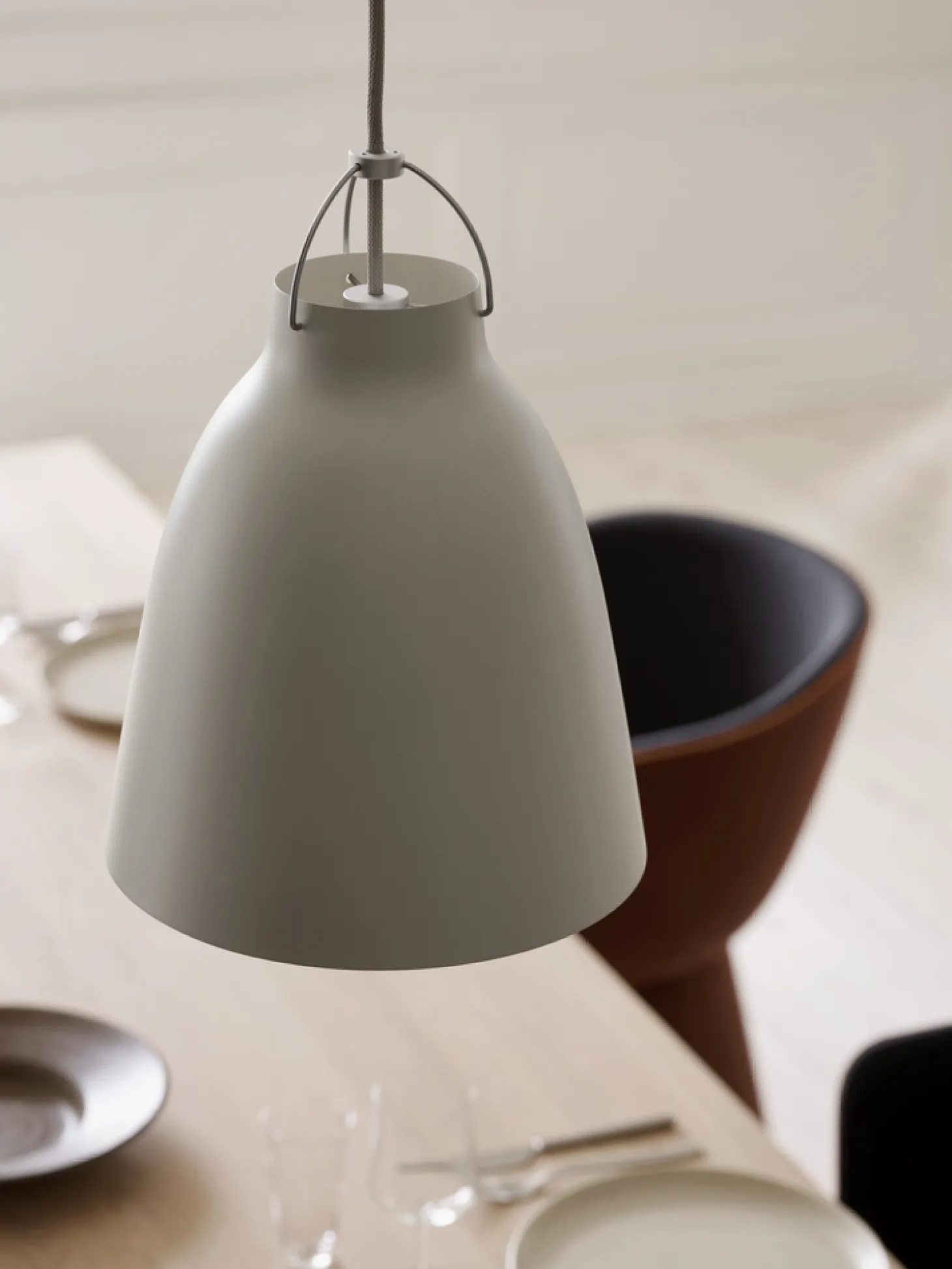 Fritz Hansen - Loftlampe - Caravaggio™ Matt - Varm Grå - P2 Medium