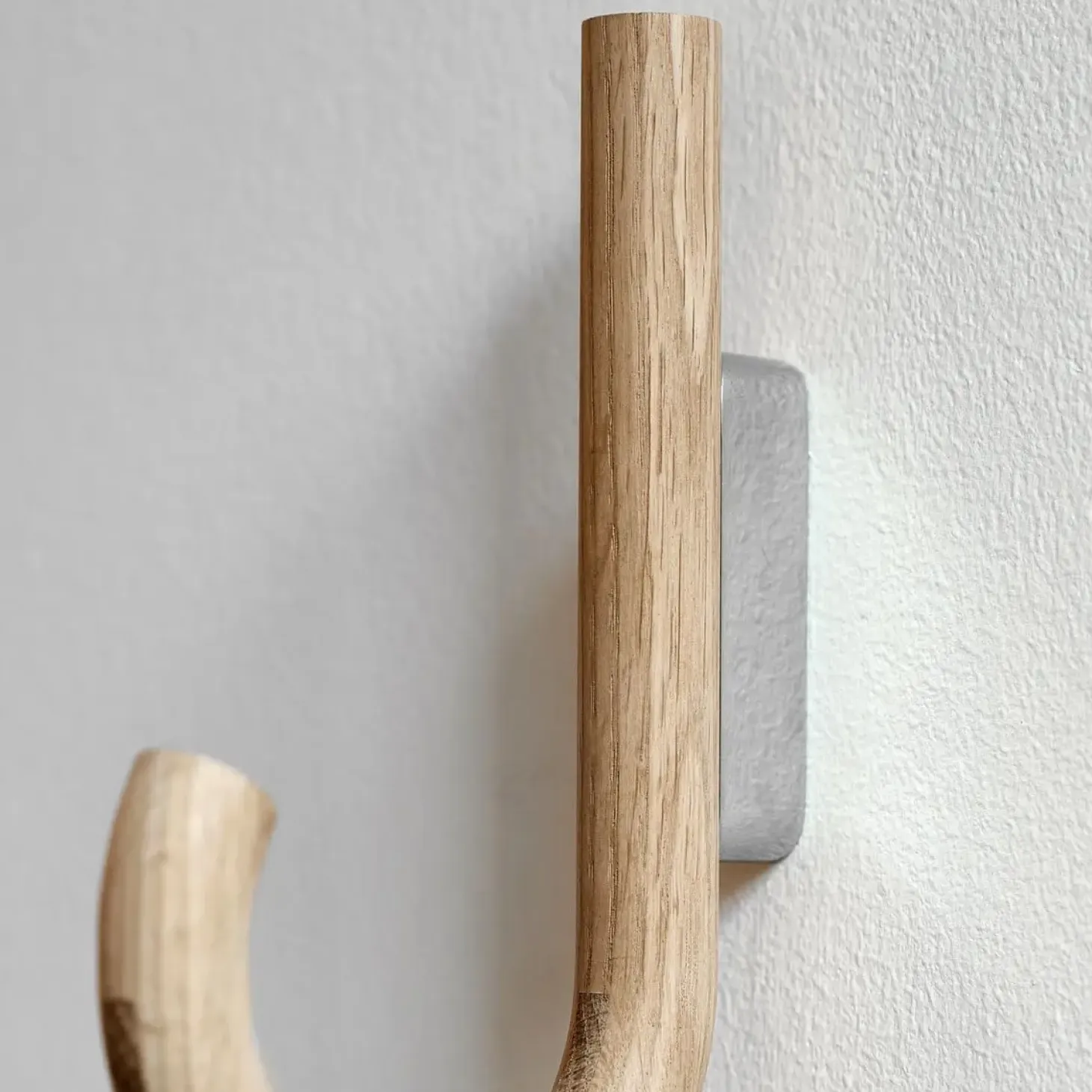 Gejst - Hook knage i EG og krom, 13 x 2 x 19 cm