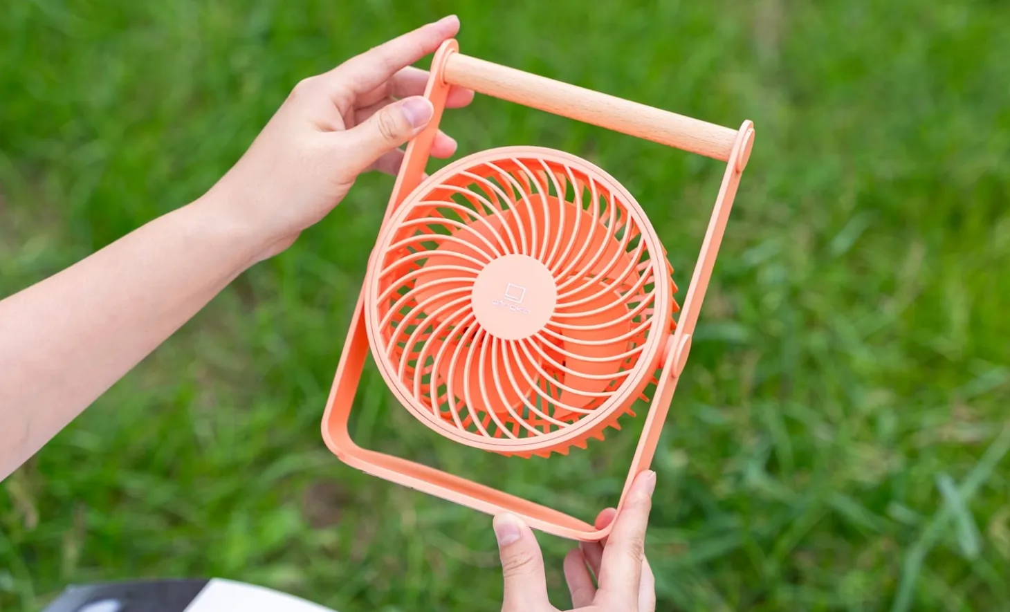 Gingko - Bord Ventilator - Lyra - Burnt Peach
