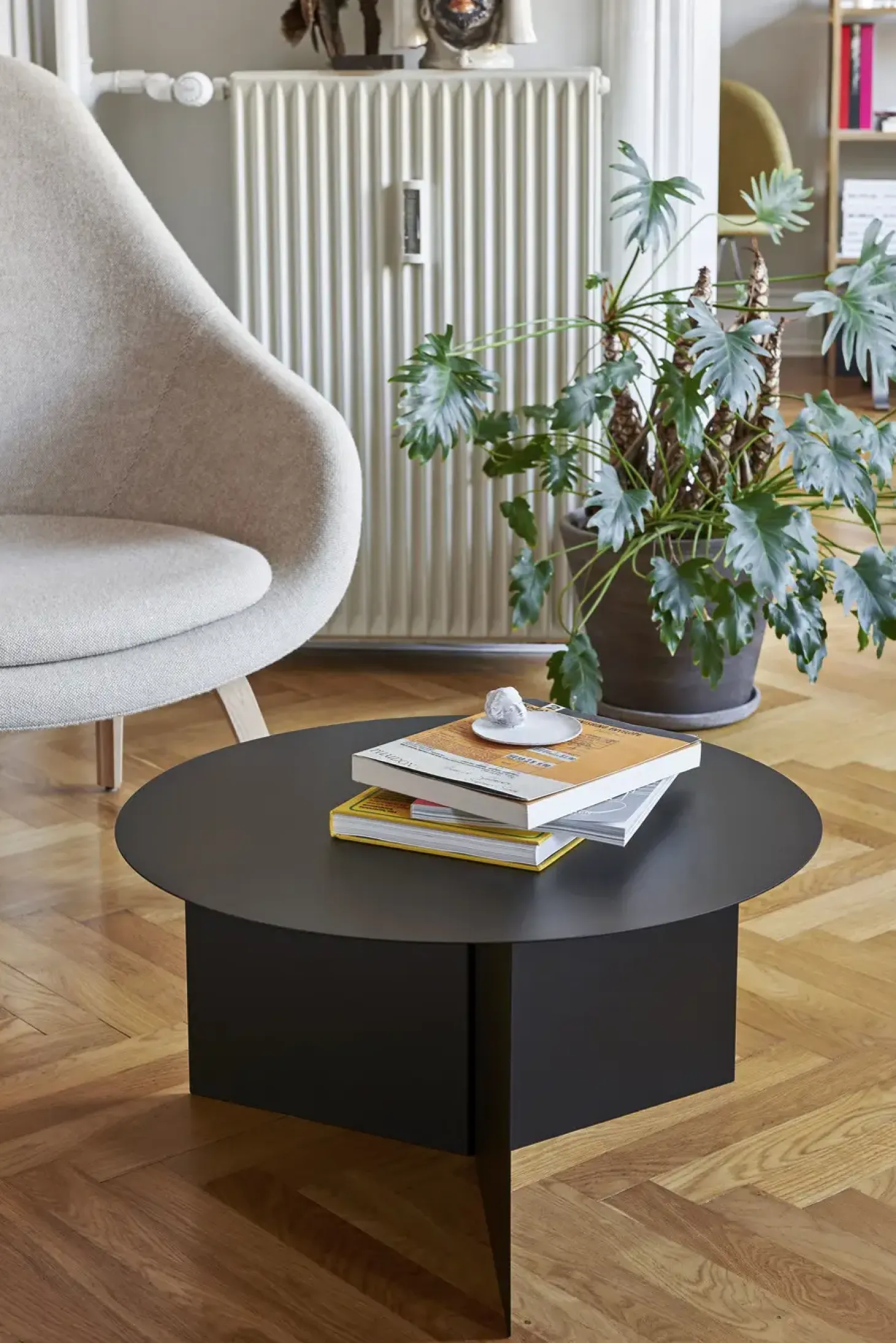 Hay - Bord - Slit table round - Sort/Black - Stål/Steel - Ø45 cm
