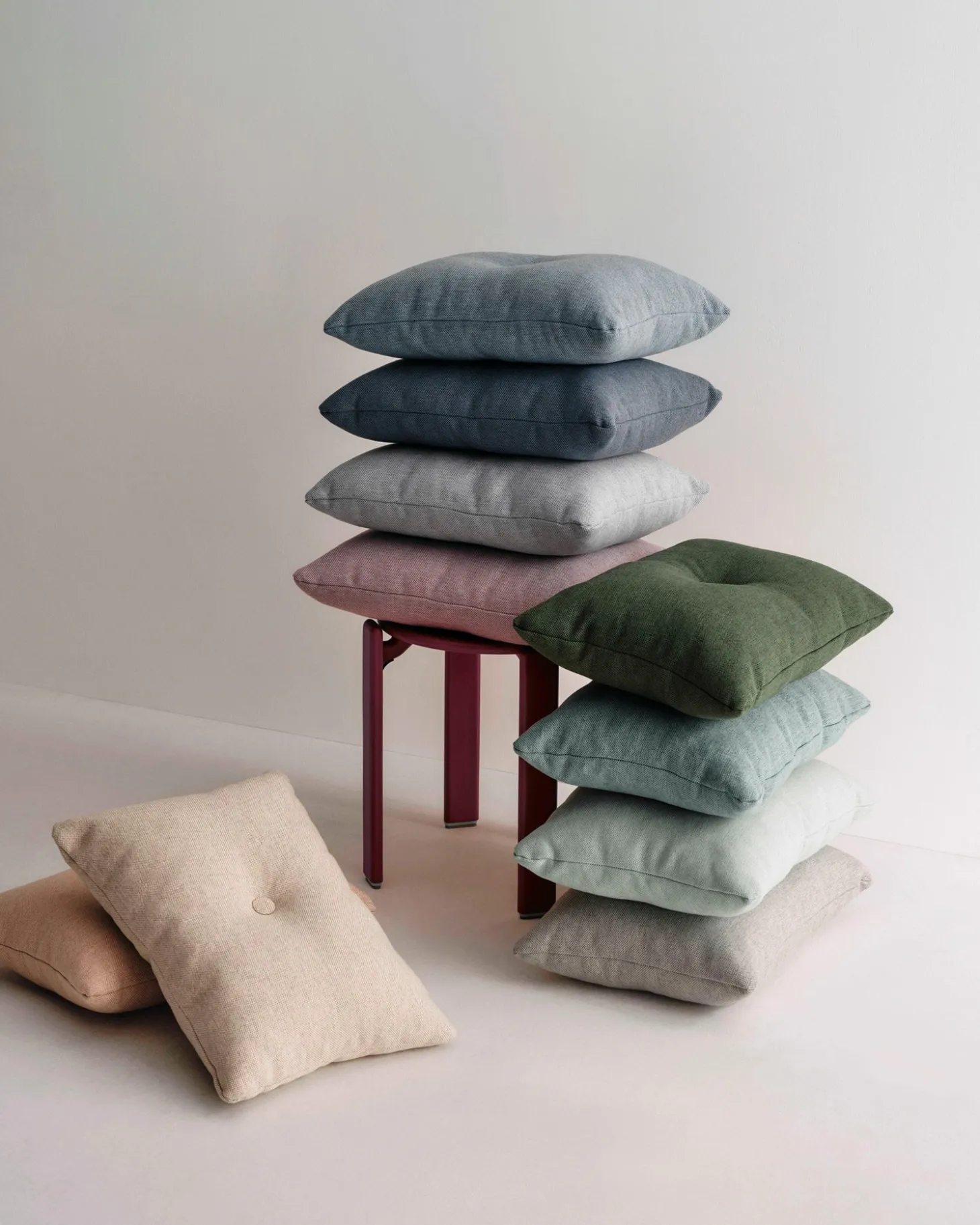 Hay - Dot Cushion - Mode - Aqua