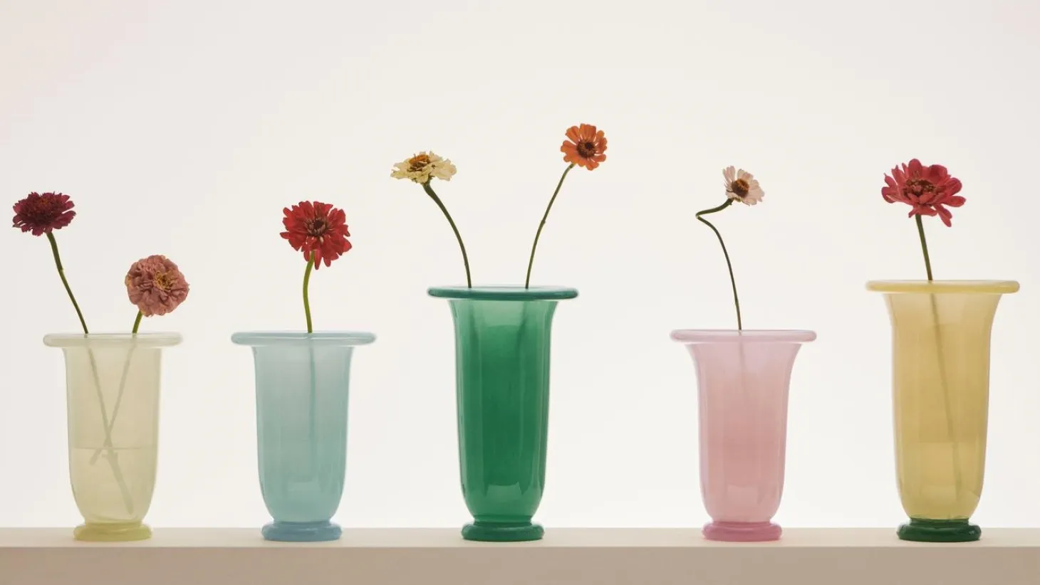 Hay - Empire Vase - Medium - Light Pink - Light pink with pink base - 749