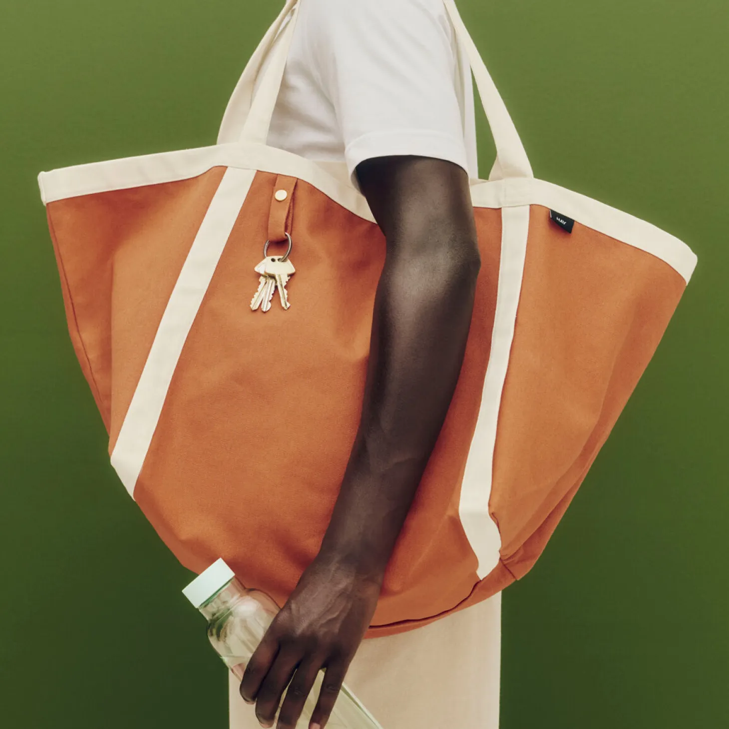 Hay - Everyday Sports Bag - Medium - Burn orange