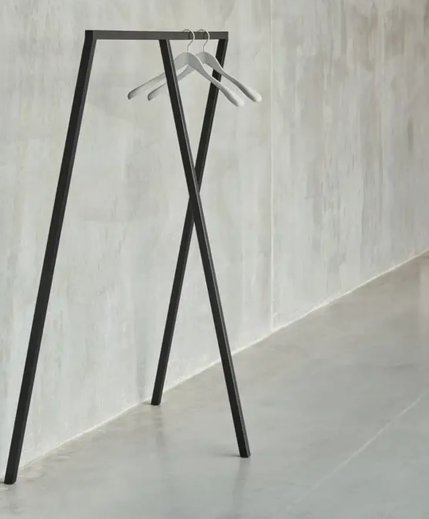 Hay - Garderobestativ - Loop stand wardrobe - Sort - Stor