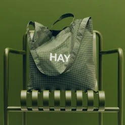 Hay - Grid Crossover Bag - Medium - Mørk grøn