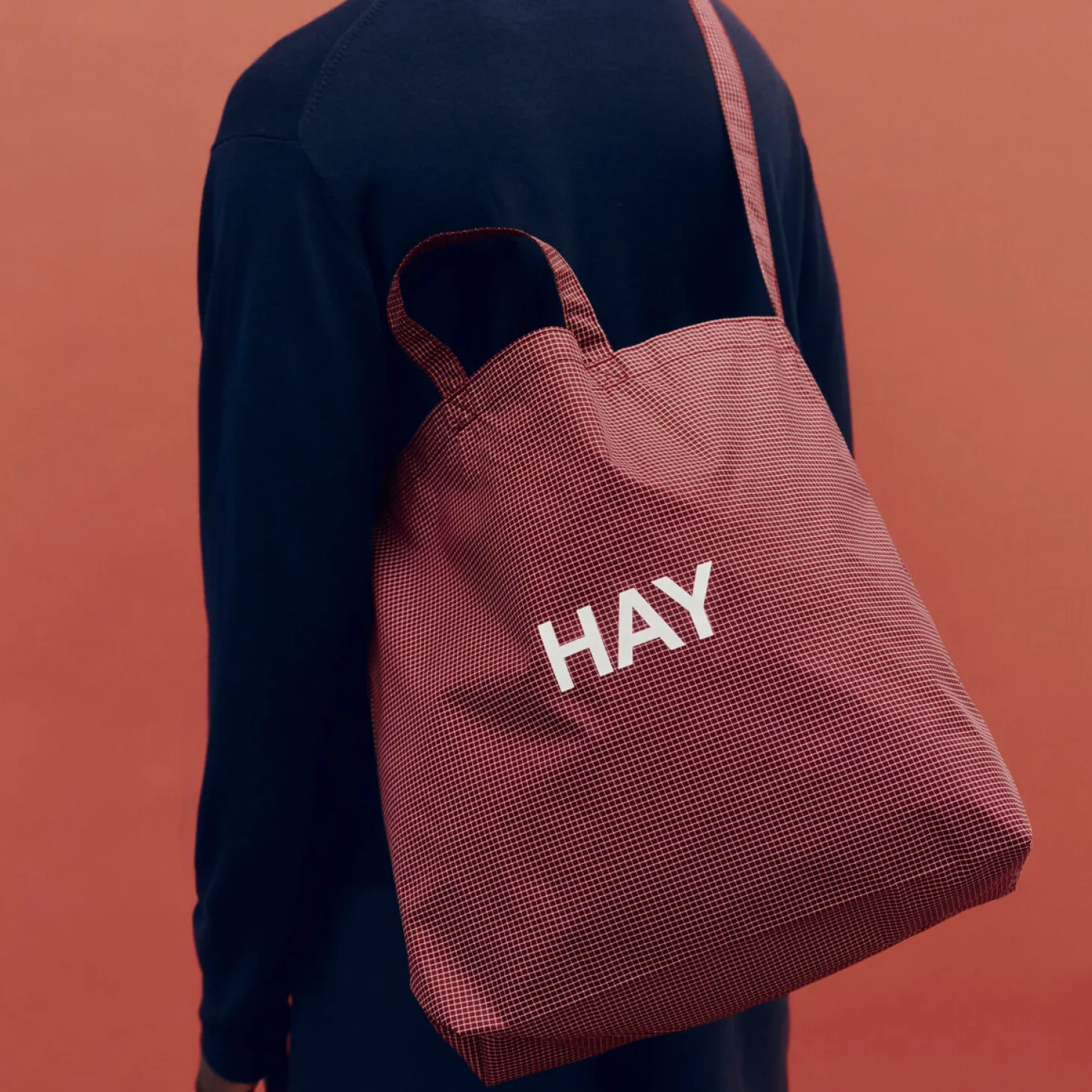 Hay - Grid Crossover Bag - Medium - Mørk blå