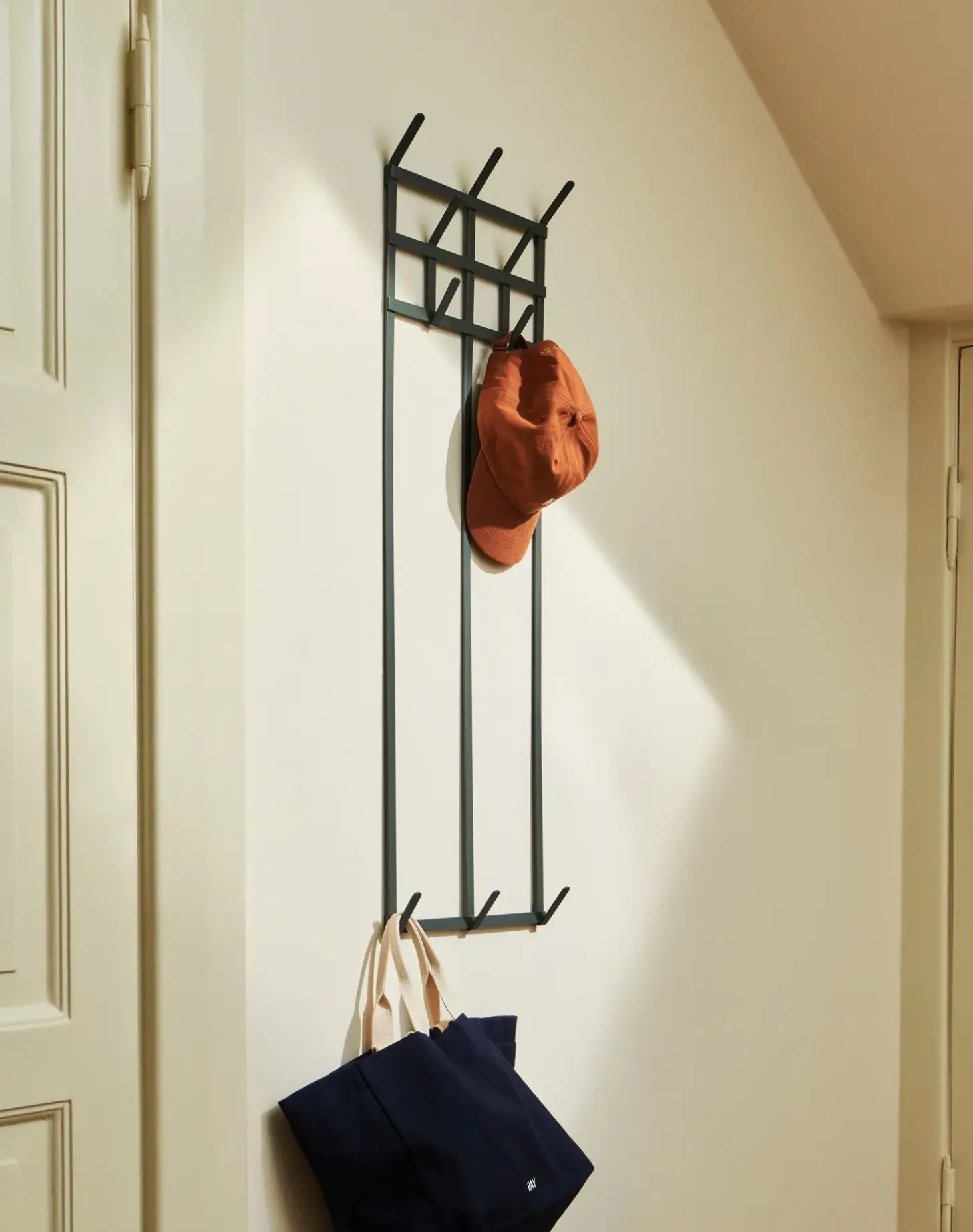 Hay - Knagerække - Tape Coat Rack - Large - Charcoal