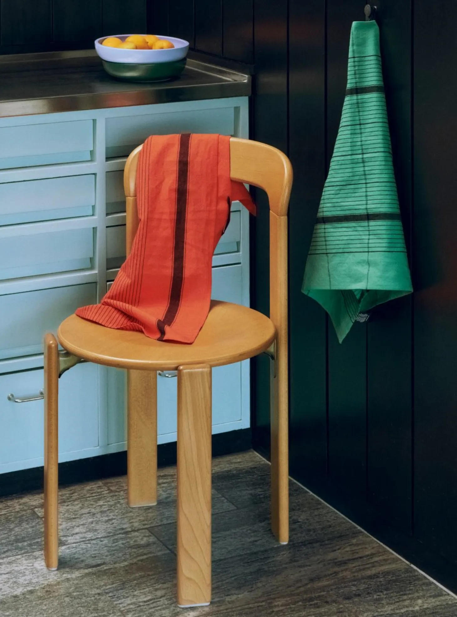 Hay - Linear Tea Towel - W52 x L80 - Warm Red - Warm red - 219