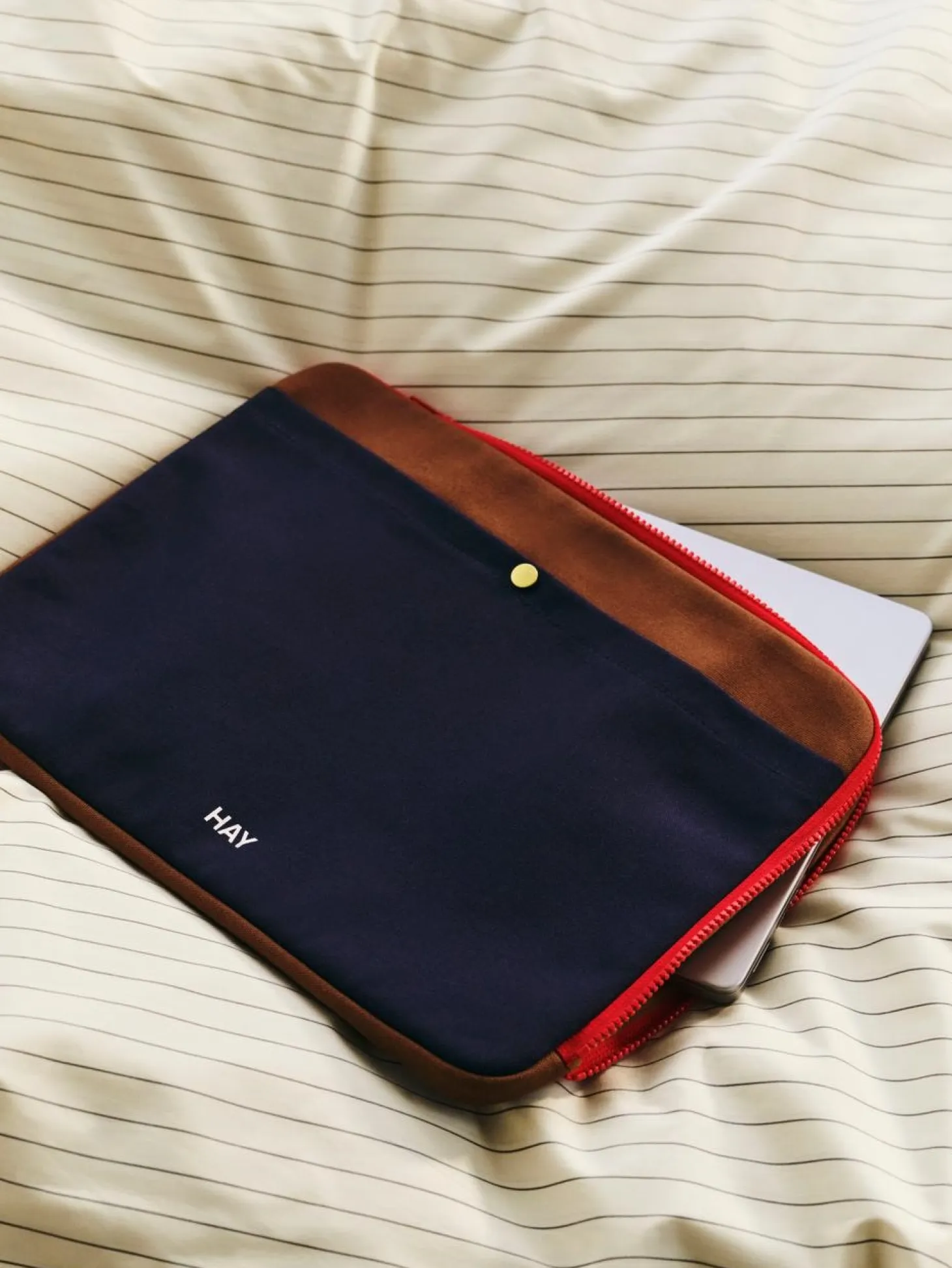 Hay - Multi Laptop Cover - 13"-14" - Midnight blue multi