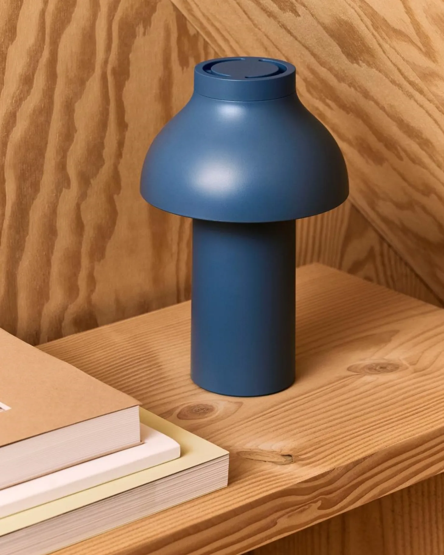 Hay - PC Portable Lamp No 2 - Azur blue