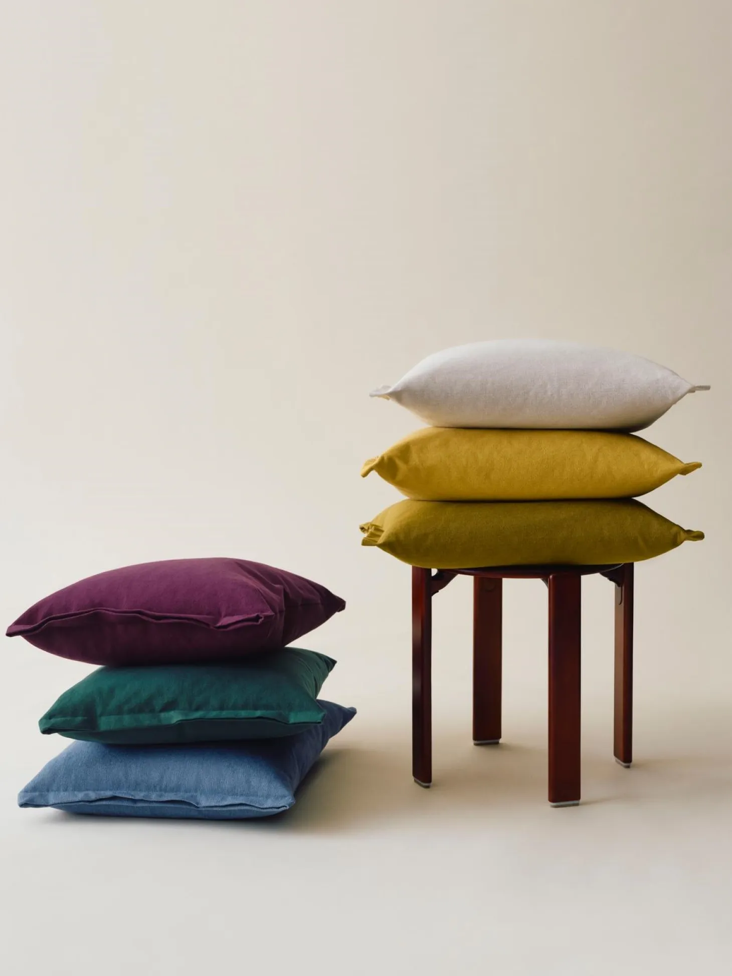 Hay - Plica Cushion - Story - Burgundy