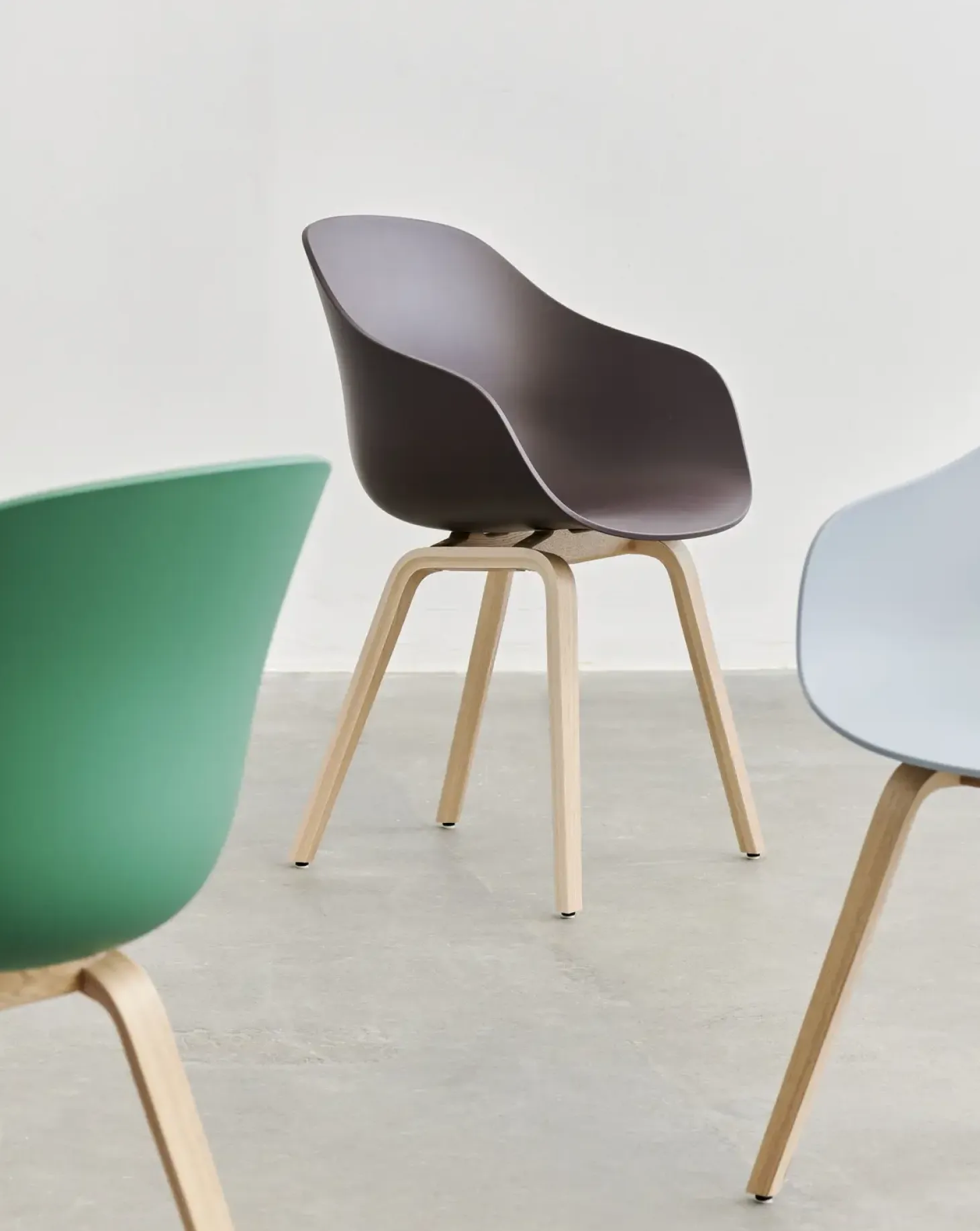 Hay - Spisebordsstol - AAC 222 - About a Chair - Sort 2.0 - Ben eg sort lakeret