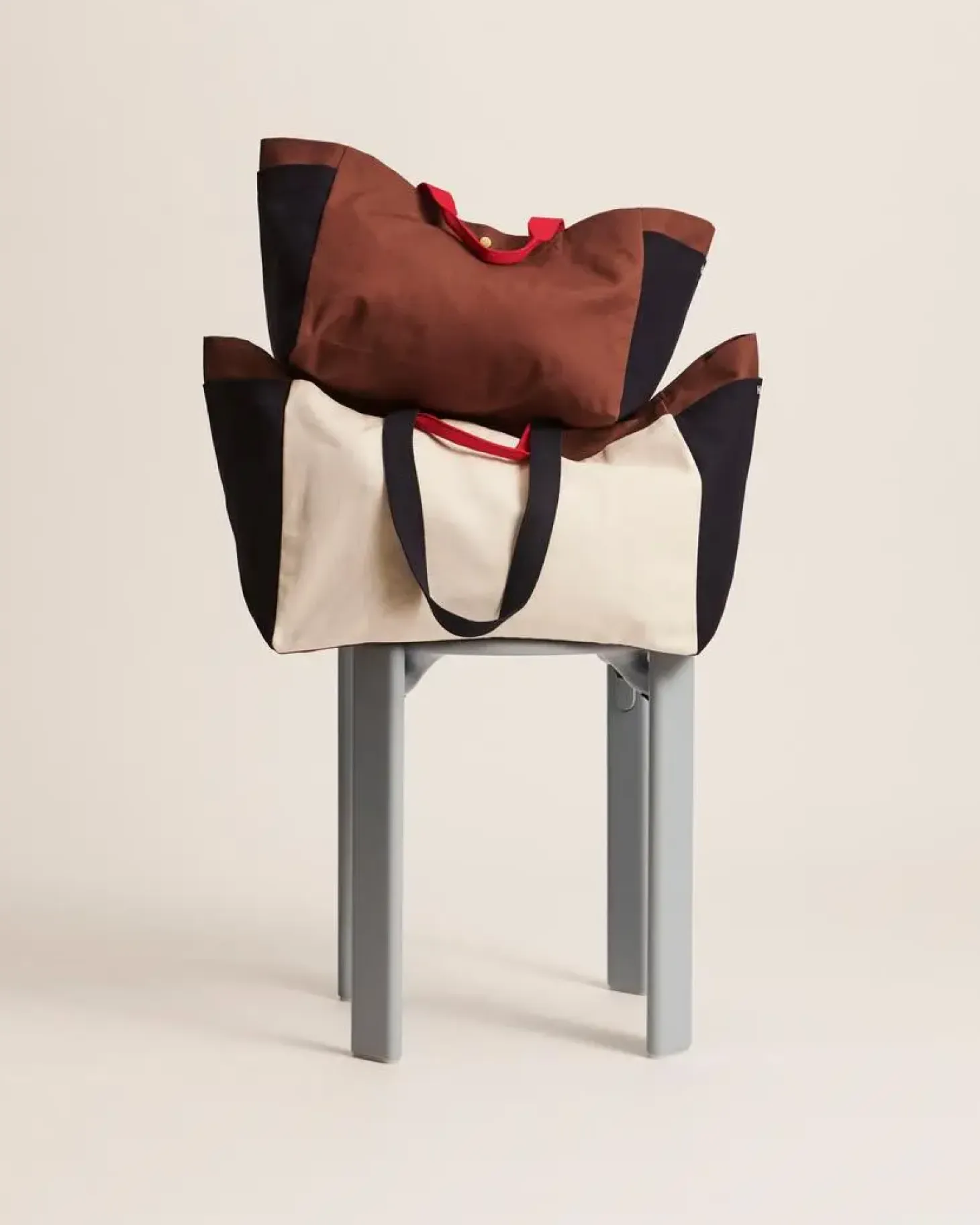Hay - Weekend Bag (Organic) - Small - Brown Multi - Brown multi - 499