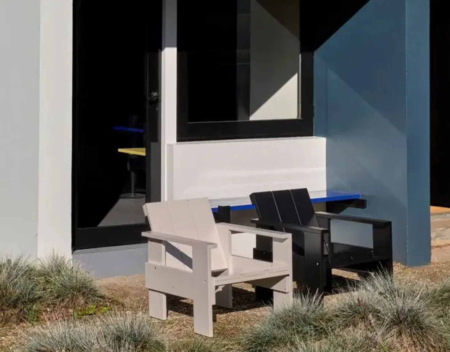 HAY Crate Lounge Chair - Black - Lakeret fyrretræ / Lacquered pinewood
