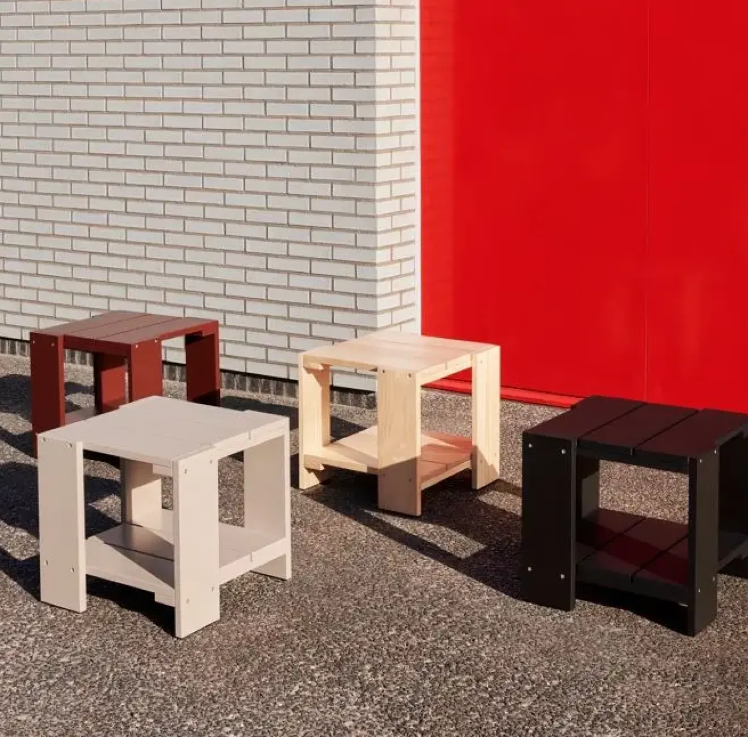 HAY Crate Side Table - Lakeret fyrretræ / Lacquered pinewood