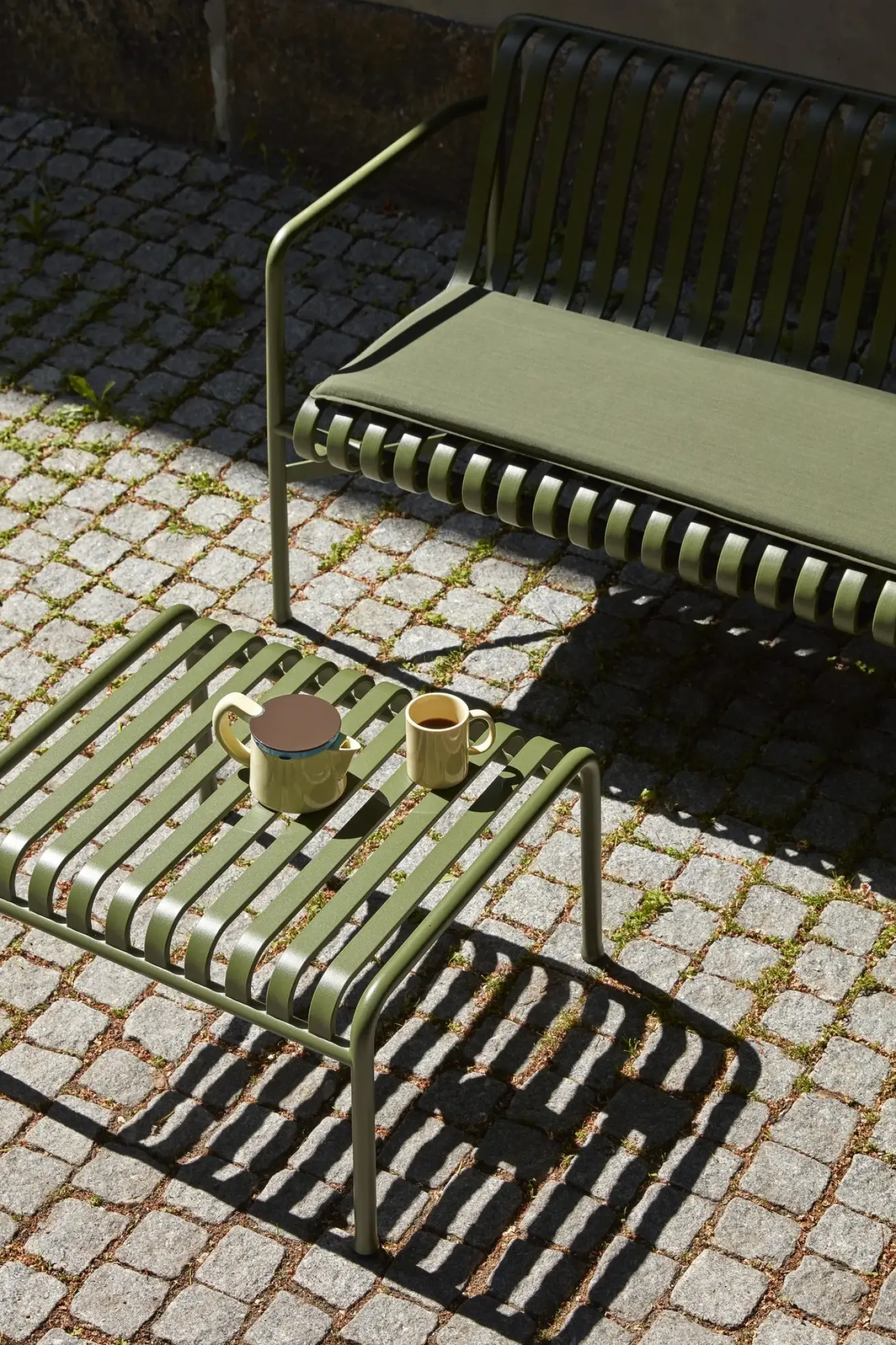 HAY havebord - Palissade bord, small - Oliven farve